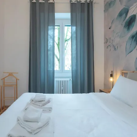Apartment Gambara San Siro One Minute From The Metro *